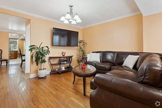 Building Photo - 148-7 Sutter Ave Rental