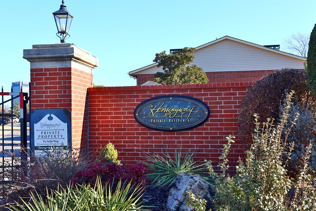 Foto principal - Hemingway Condos