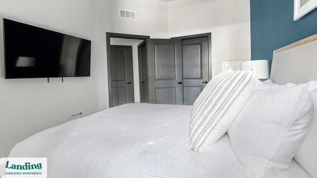 Photo - 944 Broadcast Pl Unidad 175