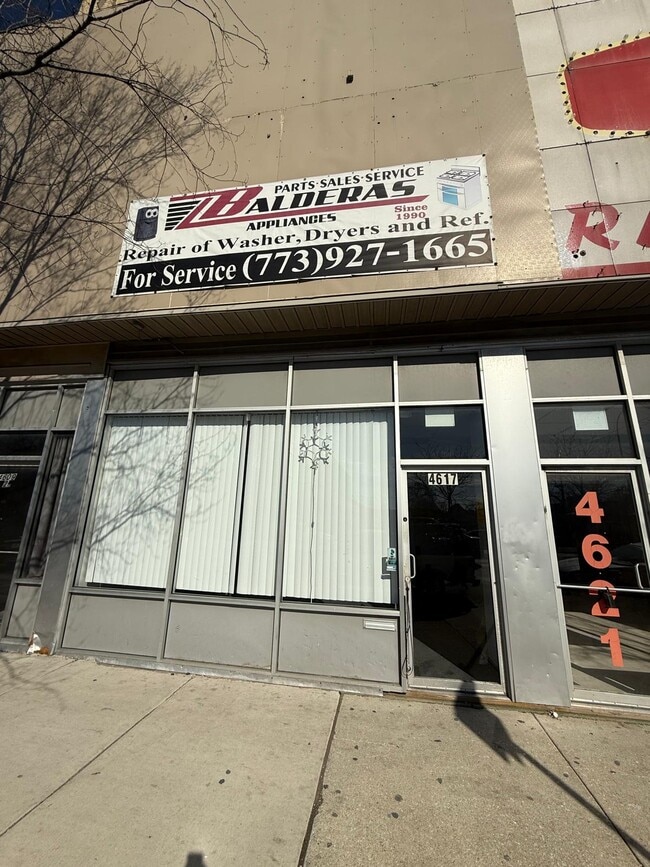 Photo - 4621 S Ashland Ave