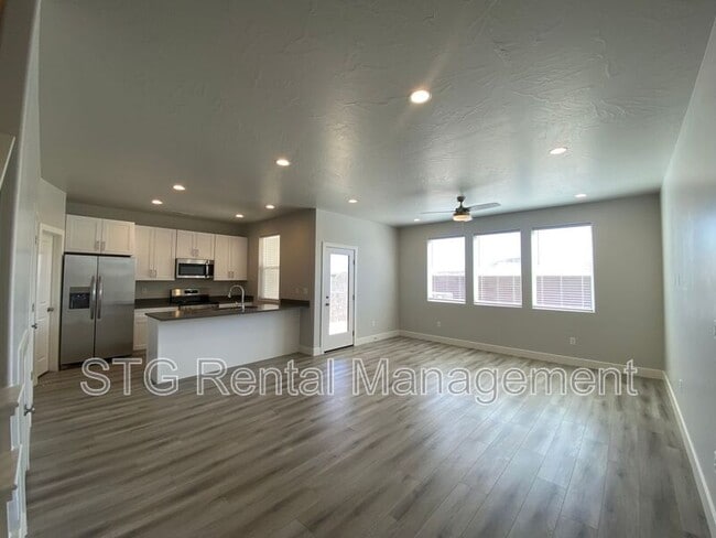 Building Photo - 1156 S 4380 W Rental