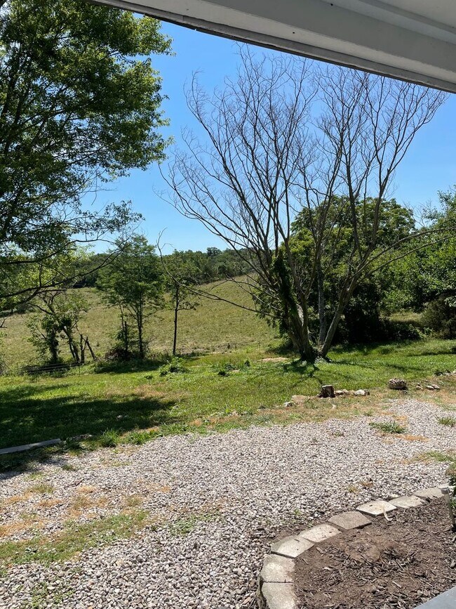 Photo - Country Living