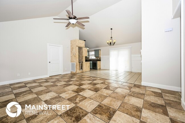 Photo - 7480 Christopher St