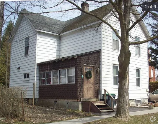 Building Photo - 7 Reed St Rental