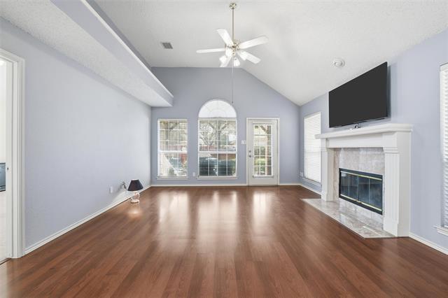 Photo - 934 Highgate Dr