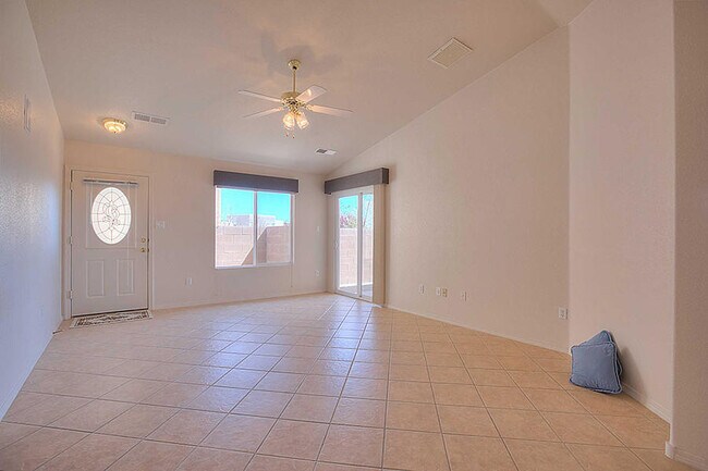 Photo - Ventana Ranch Gem! 3 Bedroom 2 Bath. Gate Community! Single Story with Large Backyard.