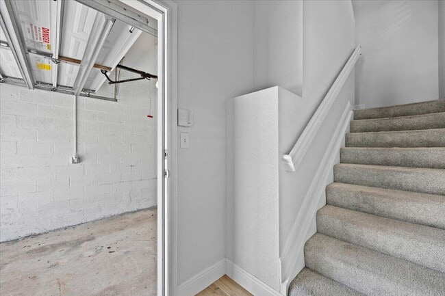 Photo - 152 Village Blvd Unit J