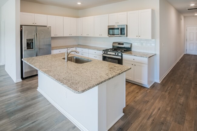 Photo - 258 Cypress Tree Lp