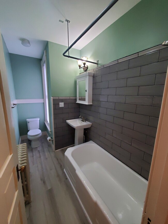 Bath Rm