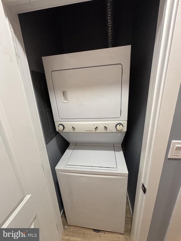 Photo - 635 N 52nd St