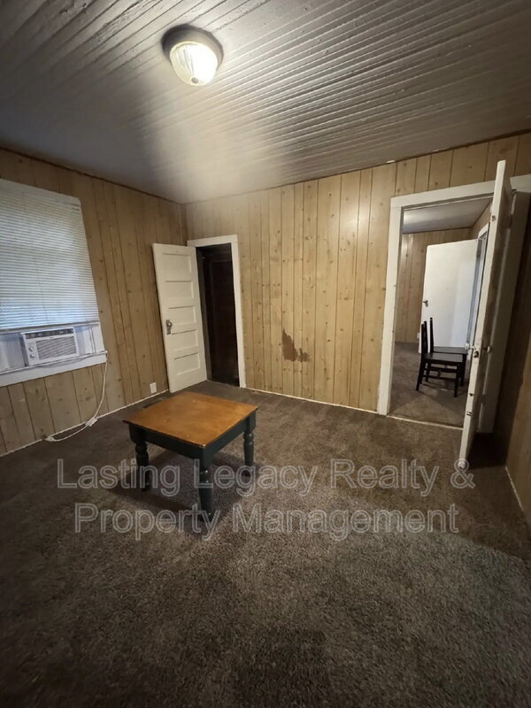 2008 Harrison Ave