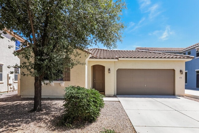 Building Photo - 4126 E Thunderheart Trail