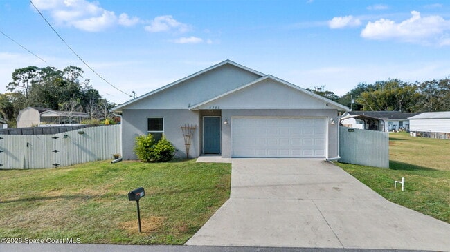 Building Photo - 5780 Palm St