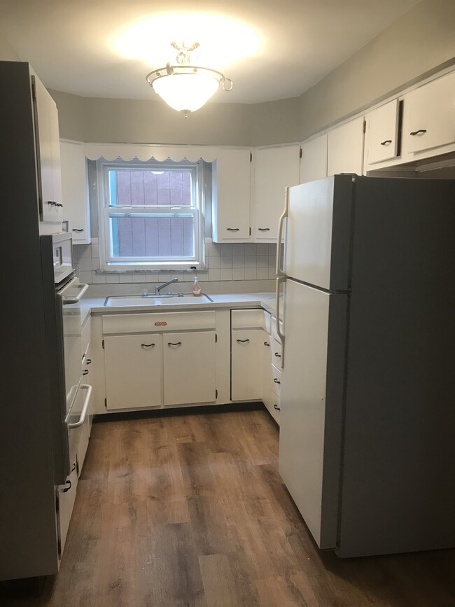 1345 Lakeland Ave Unit Lakeland Down