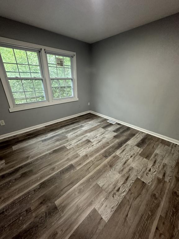Photo - 5033 Wabash Pl