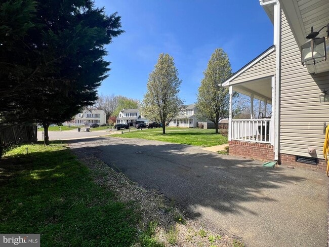 Building Photo - 2405 Gifhorn Ct