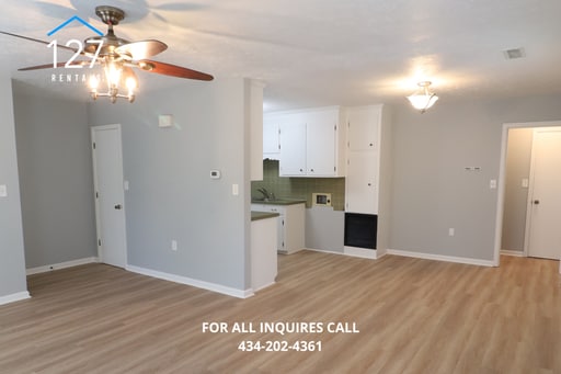 Photo - 2 Bedroom in Forest! Unit A