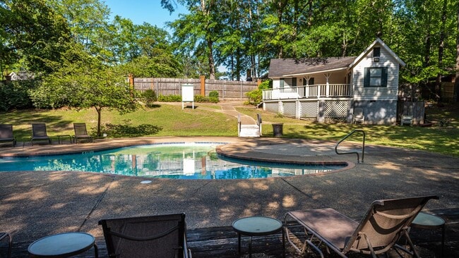 Photo - Woodshire Duplexes & Townhomes Unit 127WM