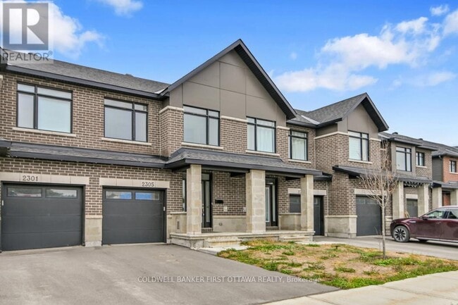 Photo - 2305 Goldhawk Dr