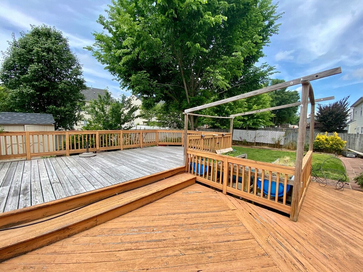 Photo - Beautiful 4bd/2.5bth home in Steele Creek, NC