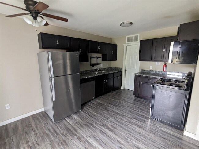 Photo - 1926 Cherry Stone St Unidad 1