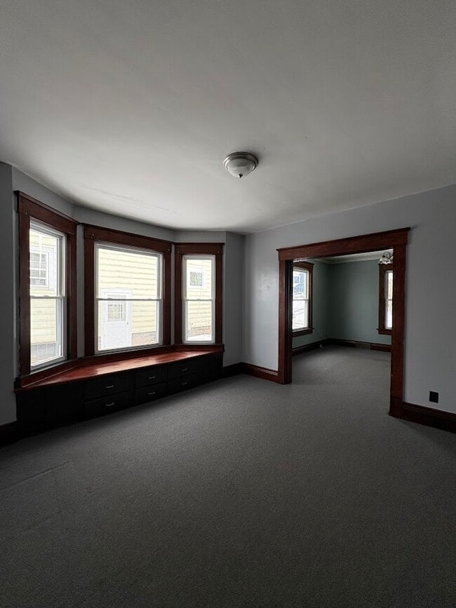 Photo - Large 3 bedroom home for rent - Massillon