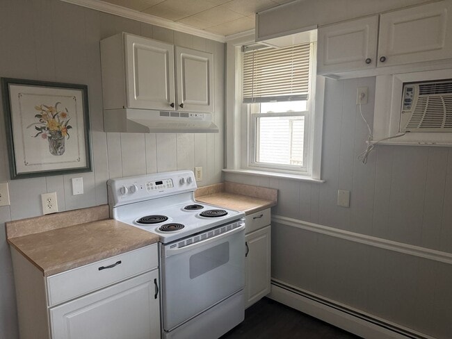 Photo - 113 E Main St Unit 1