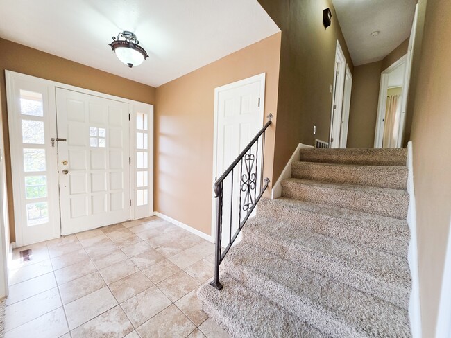 Photo - 2004 Rehfeld Dr