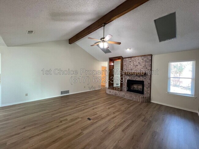 7808 Mallard Ln