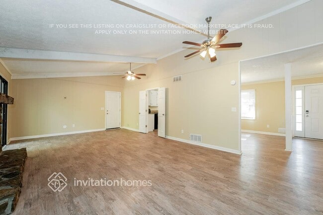 Photo - 6514 Woodthrush Way