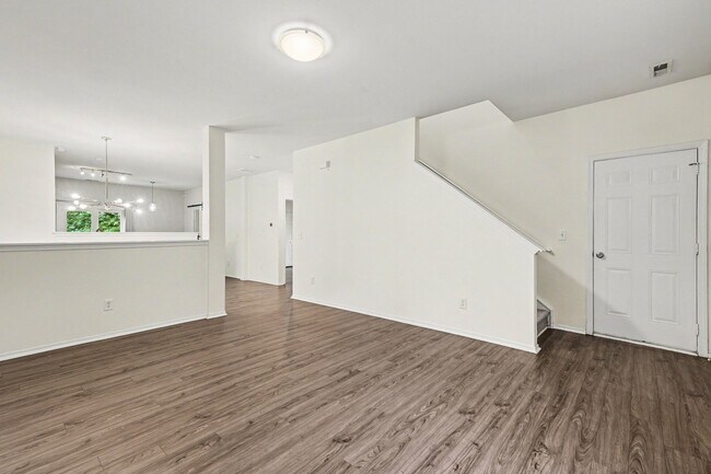 Photo - 8942 Chalkstone Rd