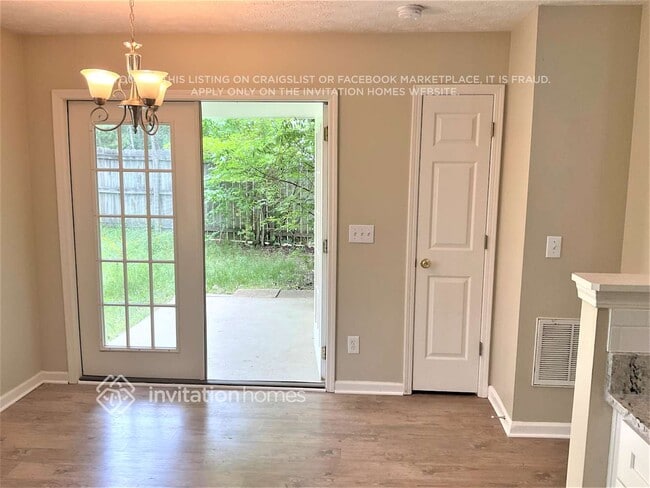 Photo - 175 Oak Grove Pl