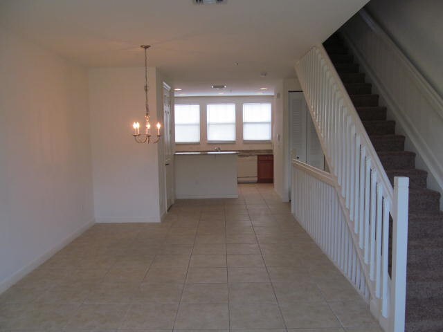810 Marina Del Ray Ln