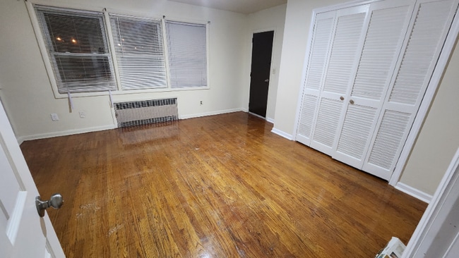 Photo - 90 Schuyler Ave Unit 1