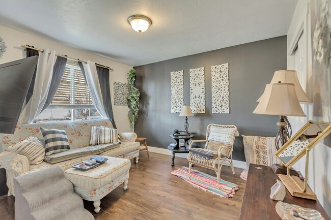 Photo - 1105 S 1420 E