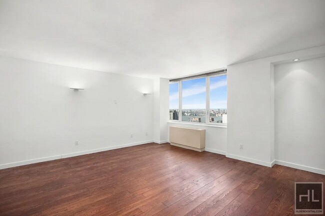 Photo - 322 WEST 57 STREET Unit 47V