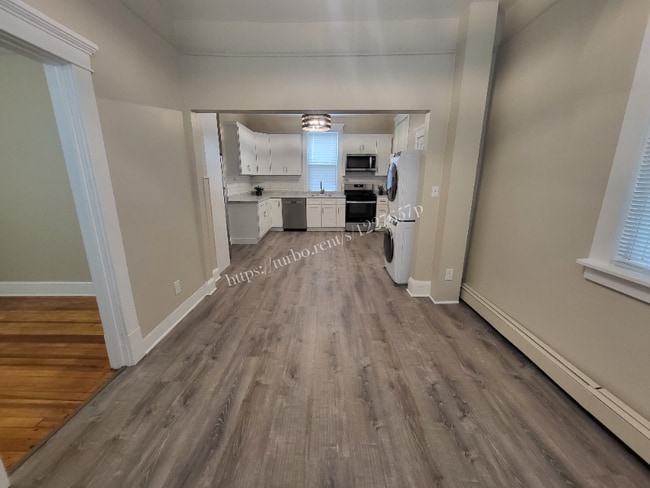 Photo - 254 Woodbridge Ave Unit 1