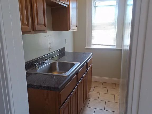 Photo - 355 Sherman Ave Unit #3