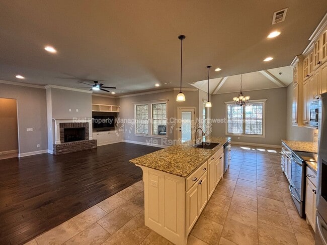 Photo - 1919 Sicily Ave