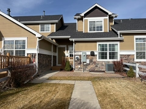 Building Photo - 102 Bayside Cir