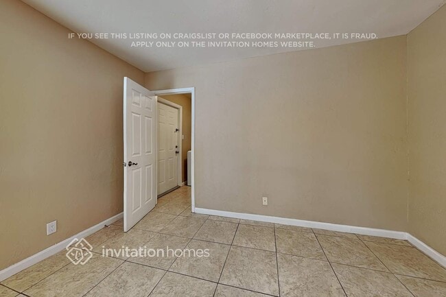 Photo - 1819 W Oraibi Dr