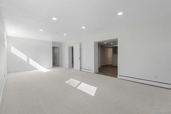 Photo - 4016 Milwaukee St