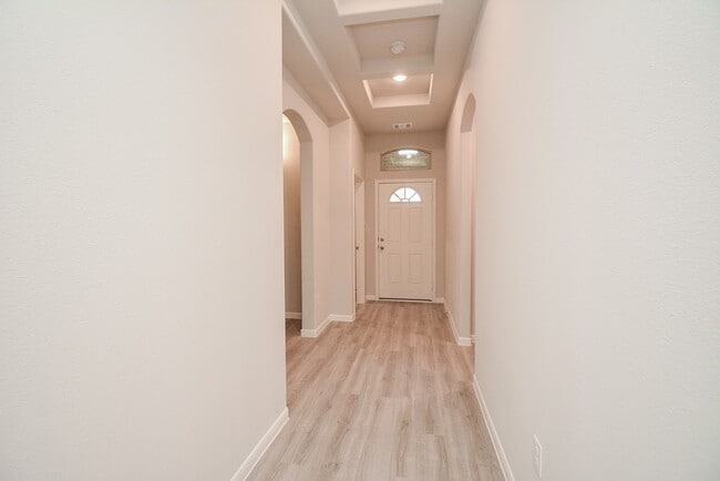 Photo - 27326 Grey Fox Run