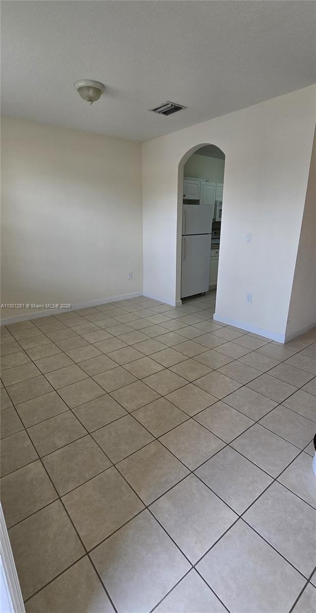 Photo - 3320 NE 13th Cir Dr