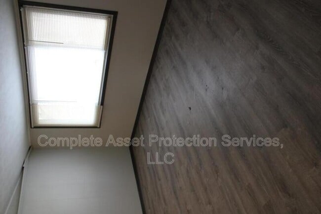 Photo - 306 Chestnut St