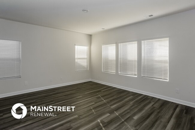 Photo - 11932 Red Leaf Dr