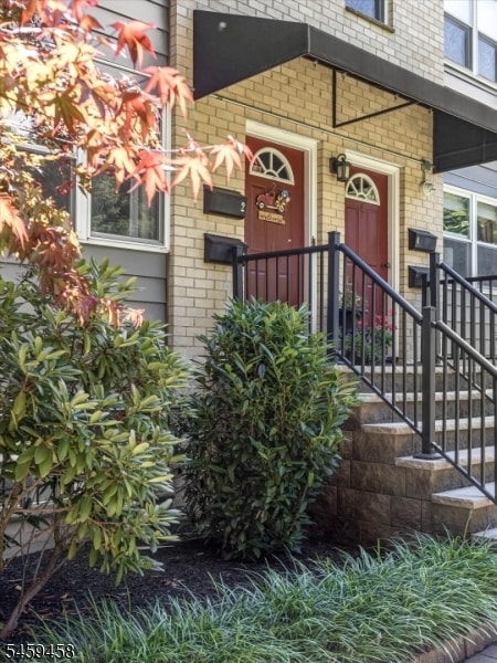 Photo - 7 Van Vleck St