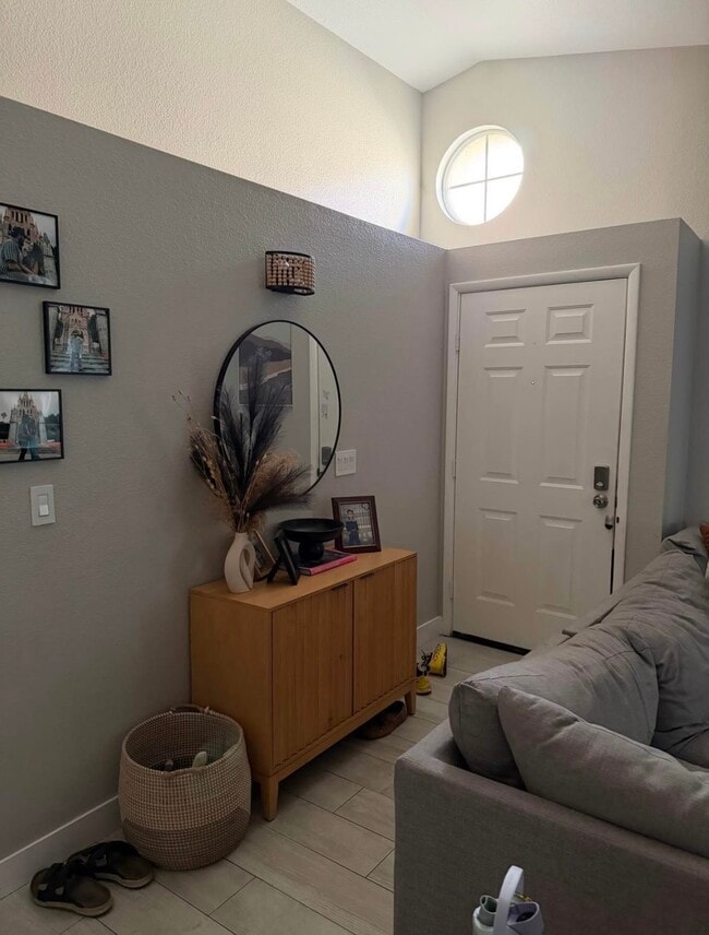 7041 Harbor View Dr