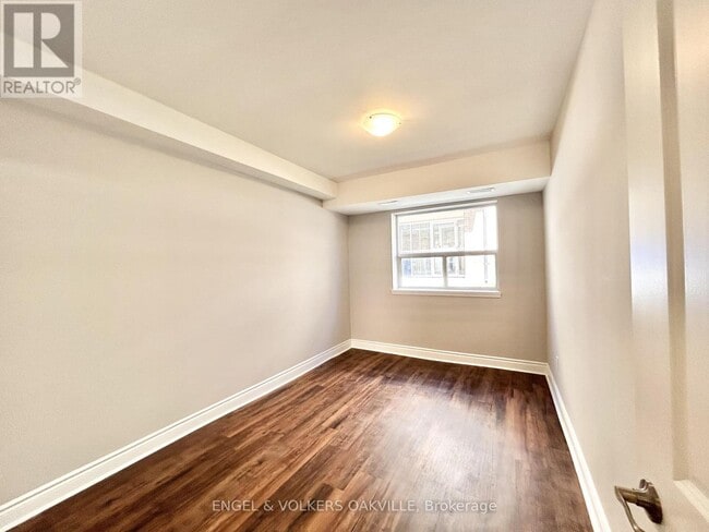Photo - 9 Thirty Third St Unit 106