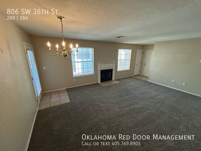 Photo - 806 SW 36th St